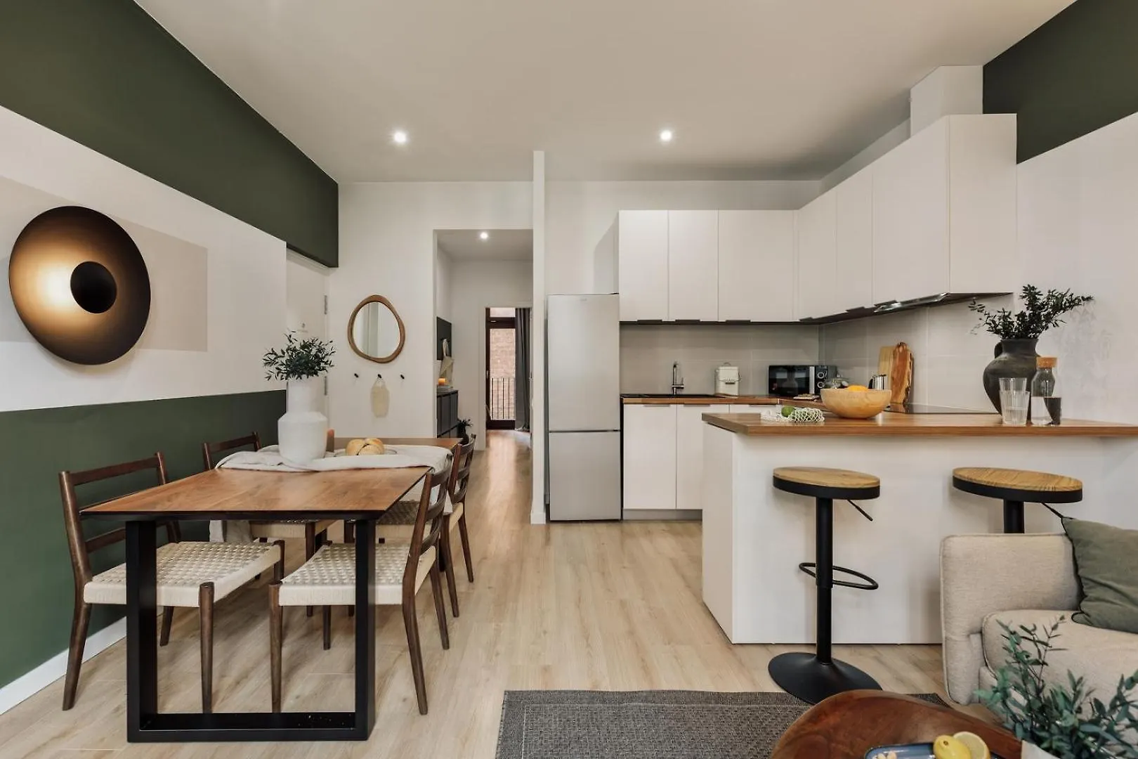 Cinar - 2 Bedrooms And Balcony In Sant Antoni Barcelona